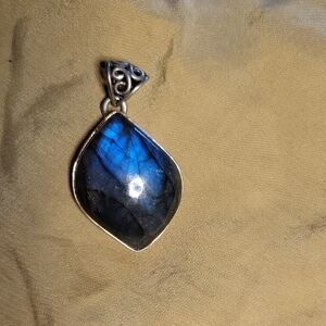 Vintage 90s Labradorite Pendant Vibrant Blue Iridescent Stone In Sterling Silver